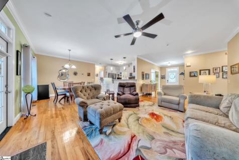 648 Mountain View Williamston SC 29697
