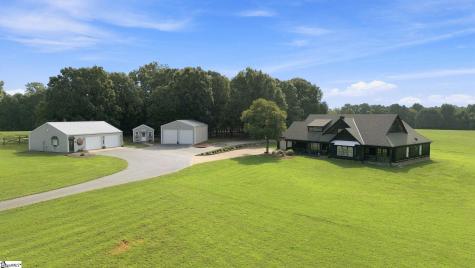 205 Clement Road Chesnee SC 29323