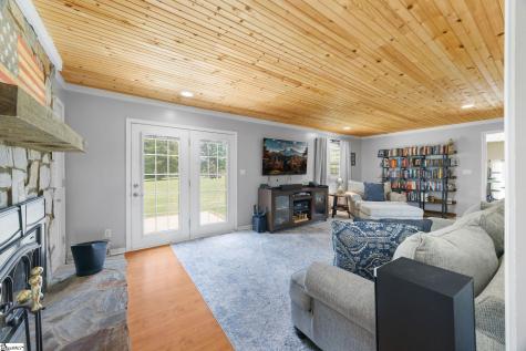 623 W Ridgeway Drive Honea Path SC 29654