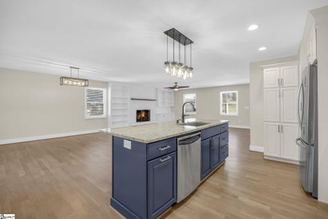 101 Cardinal Drive Seneca SC 29672