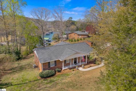101 Cardinal Drive Seneca SC 29672
