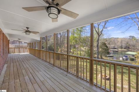 101 Cardinal Drive Seneca SC 29672