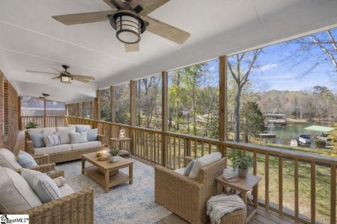 101 Cardinal Drive Seneca SC 29672