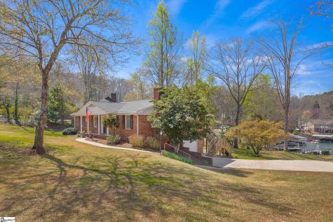 101 Cardinal Drive Seneca SC 29672