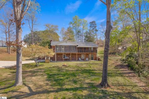 101 Cardinal Drive Seneca SC 29672