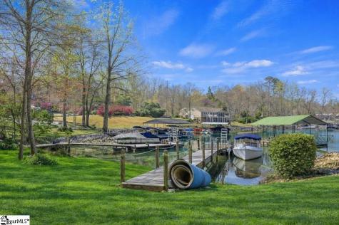 101 Cardinal Drive Seneca SC 29672