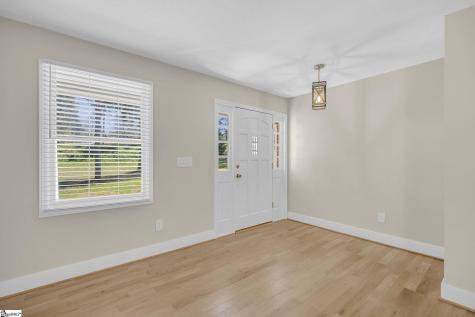 101 Cardinal Drive Seneca SC 29672