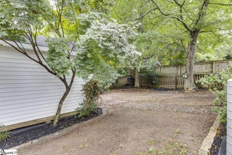 22 Lantern Lane Greer SC 29651