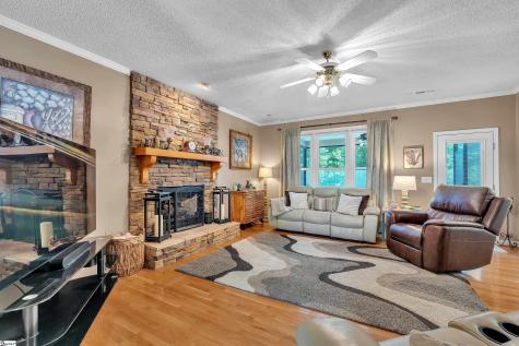 635 Dacusville Road Marietta SC 29661