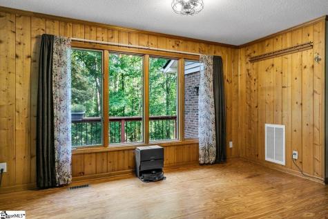 1733 Tigerville Road Travelers Rest SC 29690