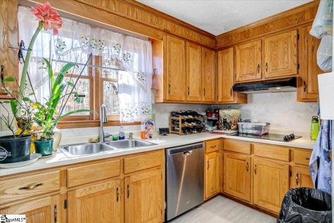 1733 Tigerville Road Travelers Rest SC 29690