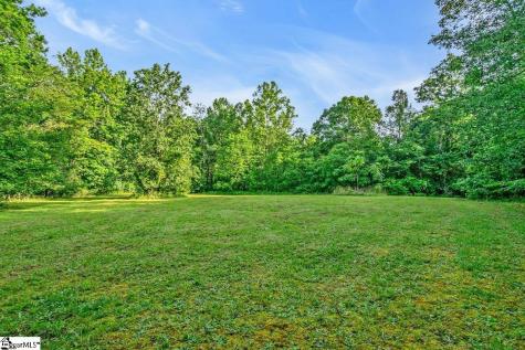 1733 Tigerville Road Travelers Rest SC 29690