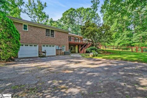 1733 Tigerville Road Travelers Rest SC 29690