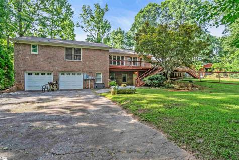 1733 Tigerville Road Travelers Rest SC 29690