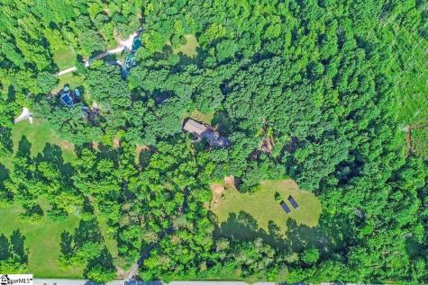 1733 Tigerville Road Travelers Rest SC 29690