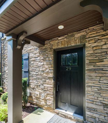 29 Rollins Avenue Greenville SC 29607