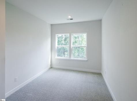 29 Rollins Avenue Greenville SC 29607