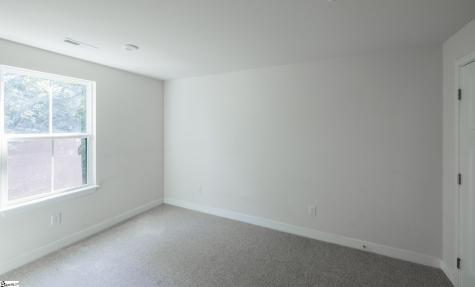 29 Rollins Avenue Greenville SC 29607