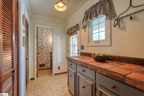 688 Corinth Road Gaffney SC 29340