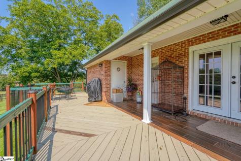 688 Corinth Road Gaffney SC 29340