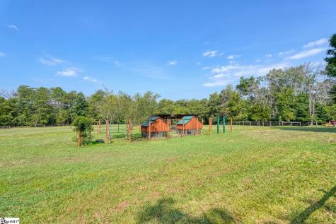 688 Corinth Road Gaffney SC 29340