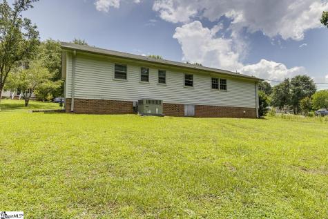 321 Springdale Avenue Liberty SC 29657