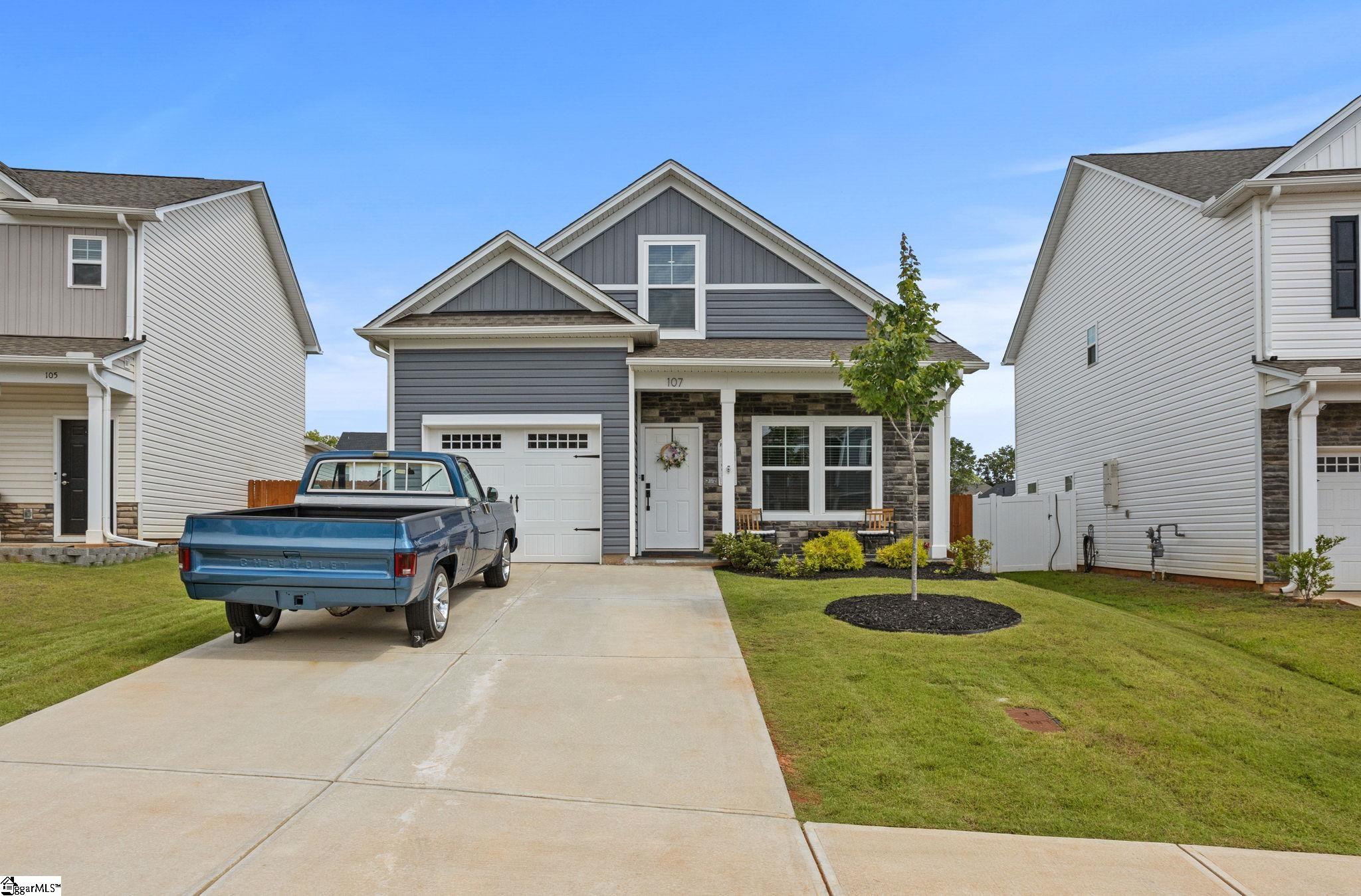 107 Brown Circle Easley SC 29642