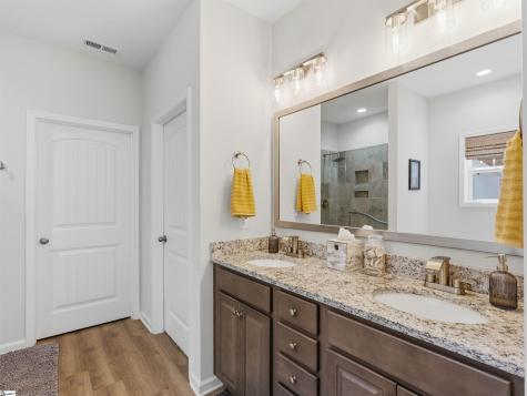 409 Sonoma Court Seneca SC 29678
