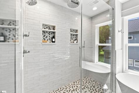 4A Maco Street Greenville SC 29607