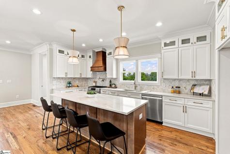 4A Maco Street Greenville SC 29607