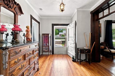 201 Wardlaw Street Abbeville SC 29620