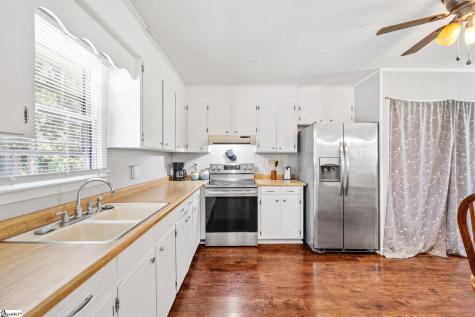 115 Willow Branch Drive Simpsonville SC 29680