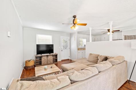 115 Willow Branch Drive Simpsonville SC 29680