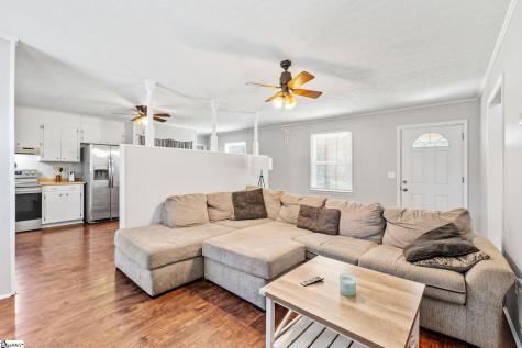 115 Willow Branch Drive Simpsonville SC 29680