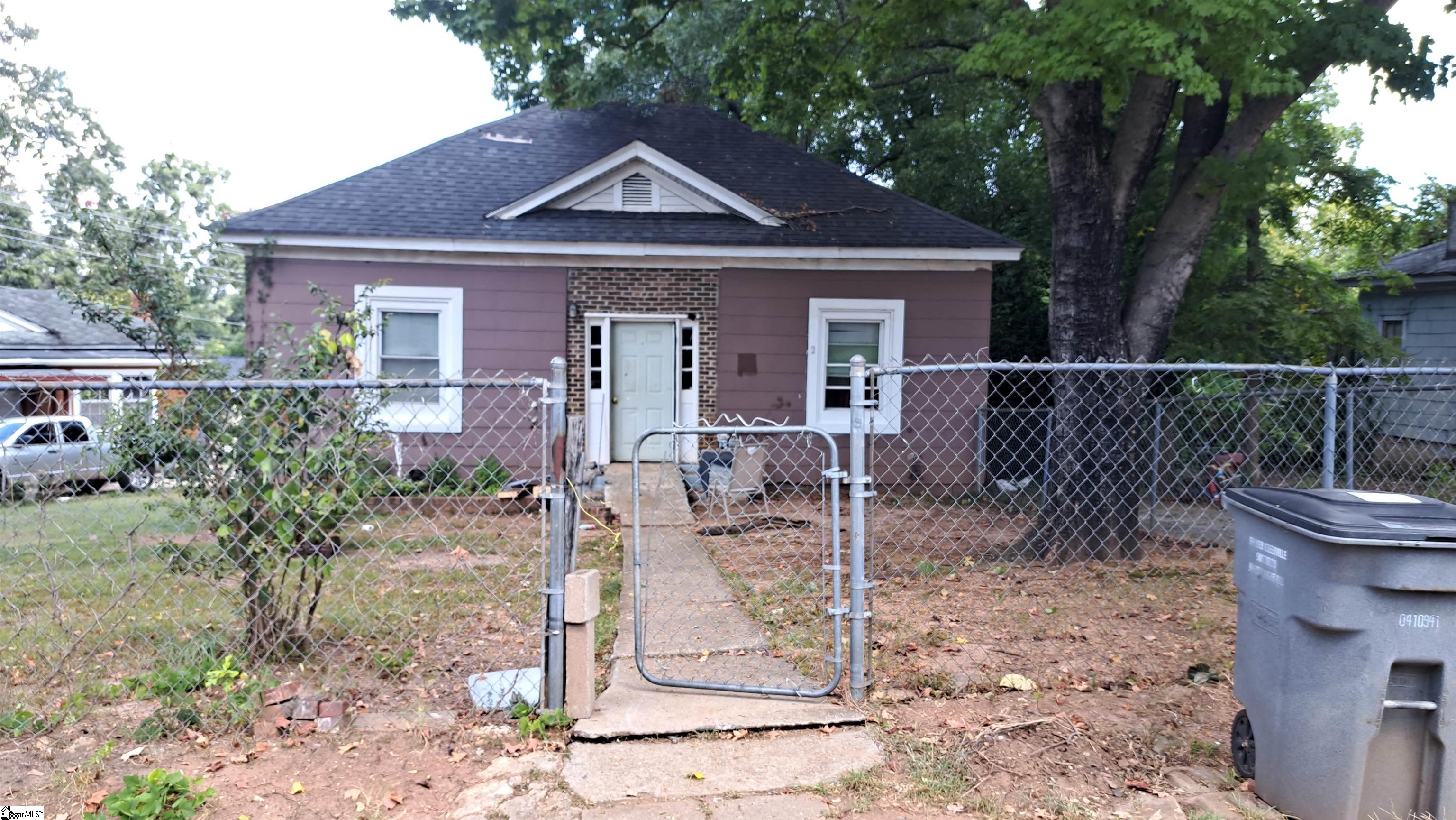 2 C Street Greenville SC 29611