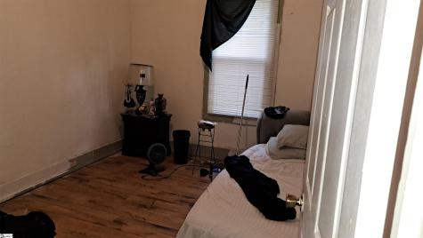 2 C Street Greenville SC 29611