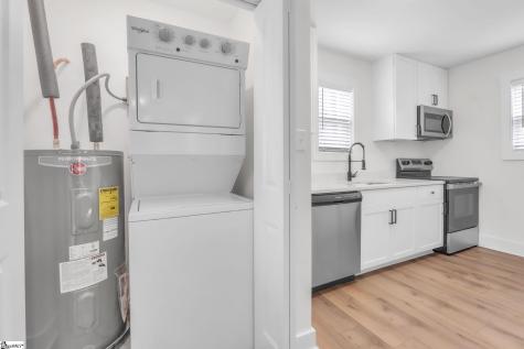 31 Hellams Street Greenville SC 29611