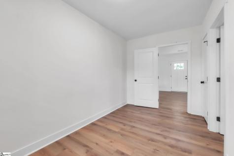 31 Hellams Street Greenville SC 29611