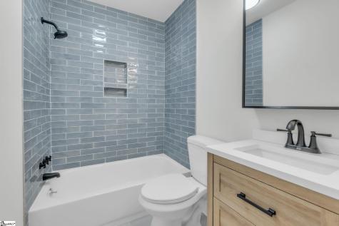 31 Hellams Street Greenville SC 29611