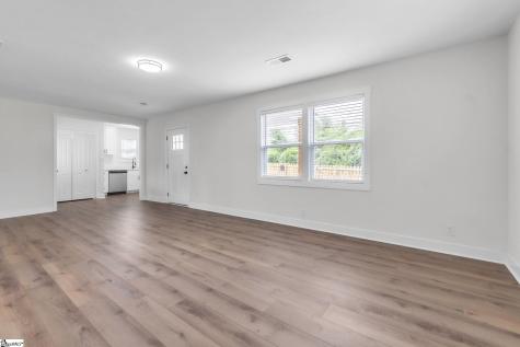 31 Hellams Street Greenville SC 29611