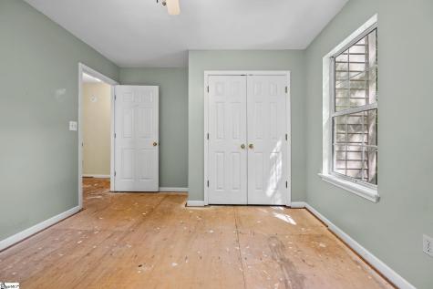 104 Woody Lane Easley SC 29640