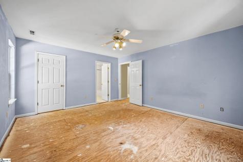 104 Woody Lane Easley SC 29640