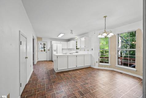 104 Woody Lane Easley SC 29640