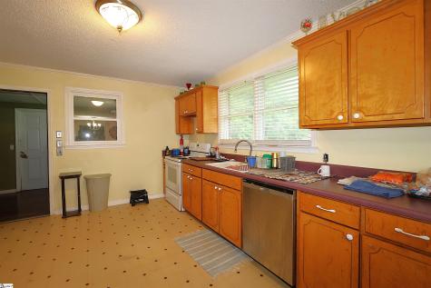1317 Main Street Wellford SC 29385