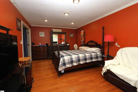 1317 Main Street Wellford SC 29385