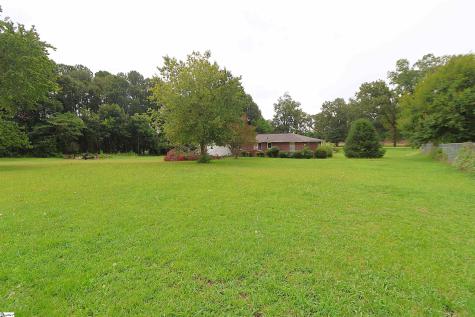 1317 Main Street Wellford SC 29385