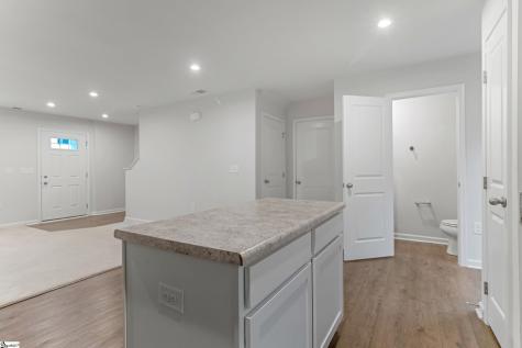 2085 Evanston Drive Wellford SC 29384