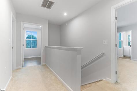 2085 Evanston Drive Wellford SC 29384