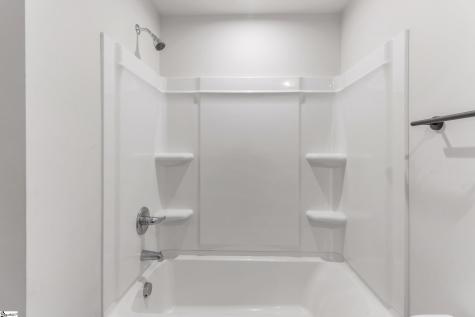 2085 Evanston Drive Wellford SC 29384