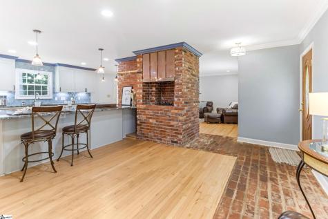 17 Zelma Drive Greenville SC 29617